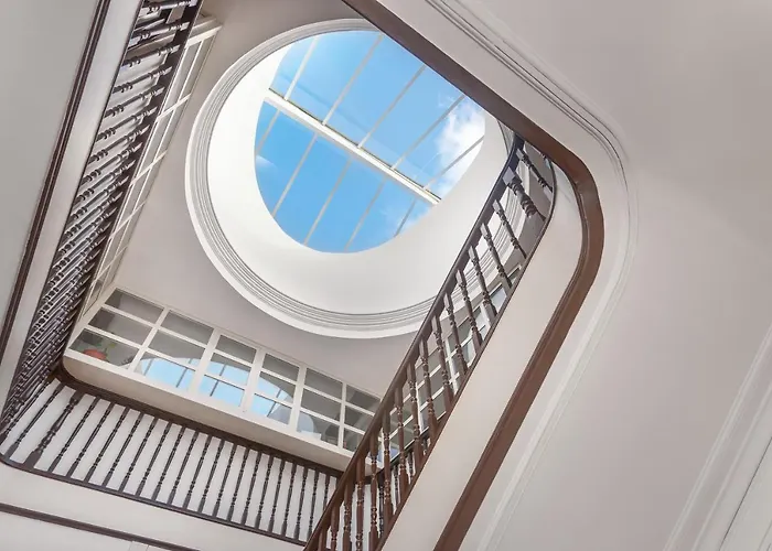 Belly Angel Lägenhet